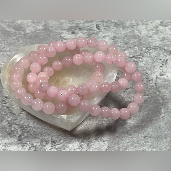 Rose Quartz crystal stretch bracelet - Picture 2 of 3